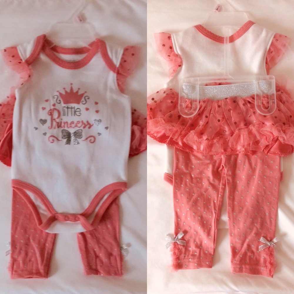 DDG Darling Onsie TuTuPants.    NWOT